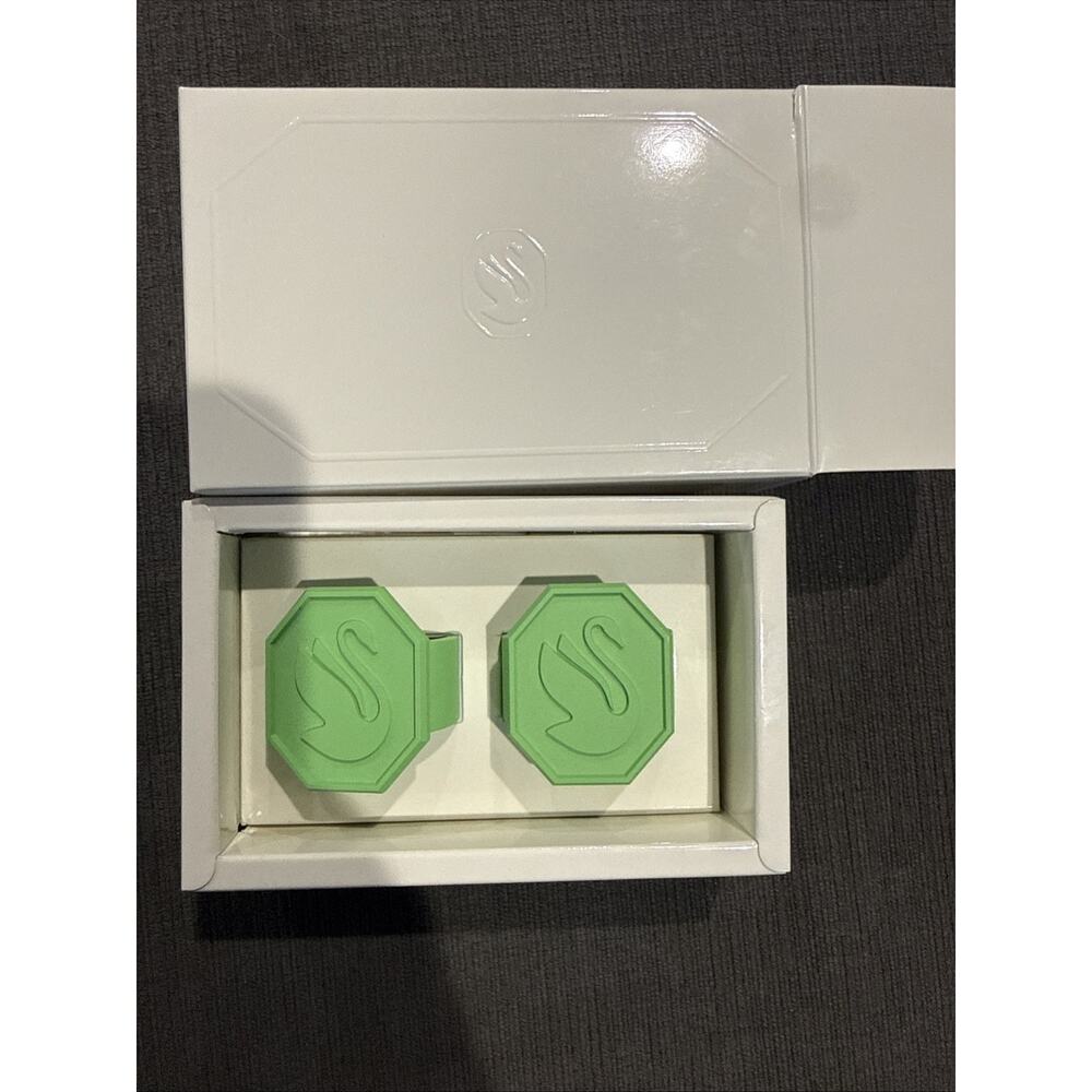 Swarovski 2025 Napkin Rings Set of 2 Green New in Box
